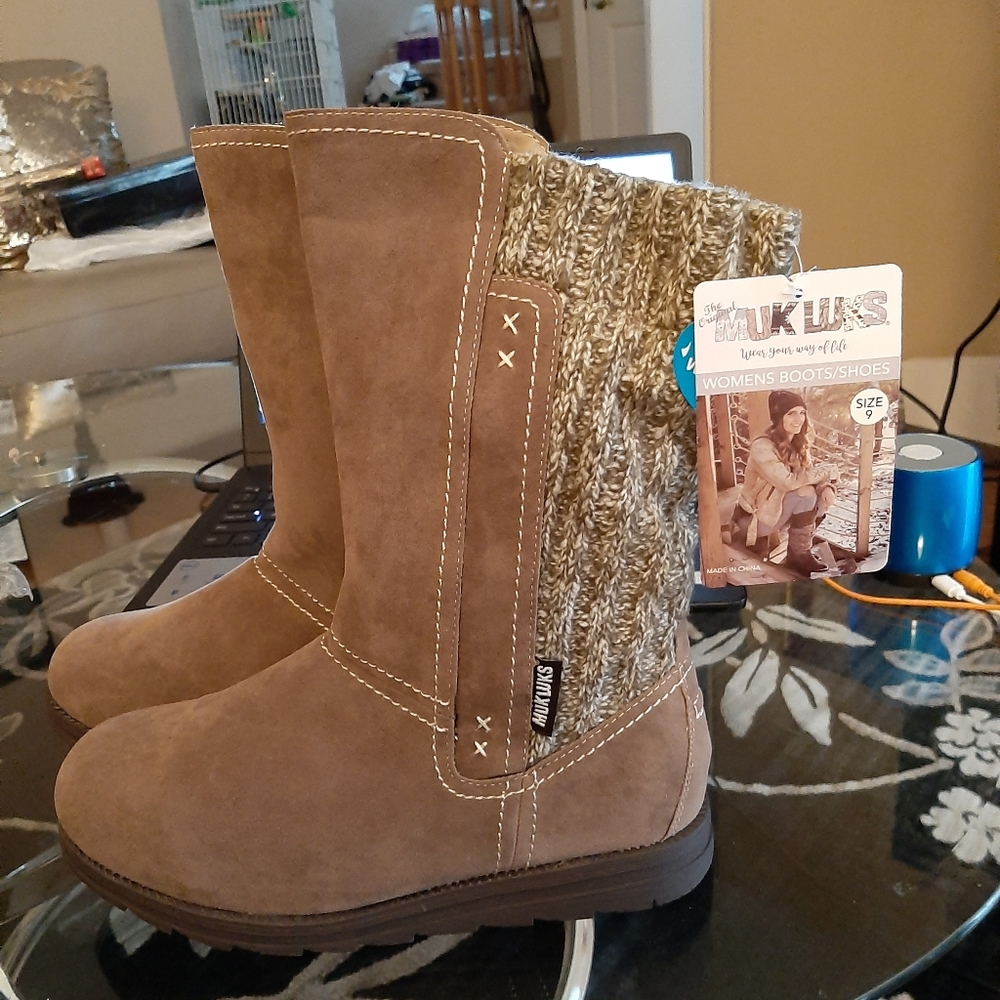 Ladies shoes
